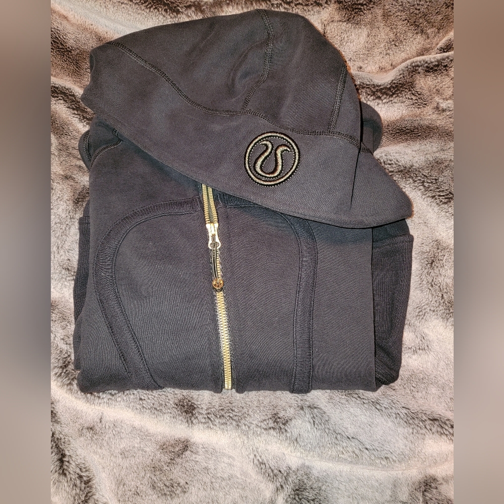 Lululemon Black And Green Scuba Full Zip Size 4 - Picture 2 of 11